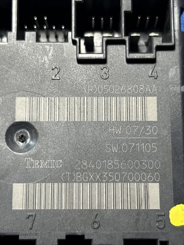2007-2020 Chrysler Dodge Jeep Door Control Module Front Right (P)05026808AA OEM - Thumbnail 2