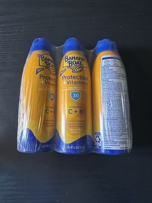 Banana Boat Protection Vitamins Sunscreen Spray 4.5 oz SPF 30, JAN 2026 3 Pack