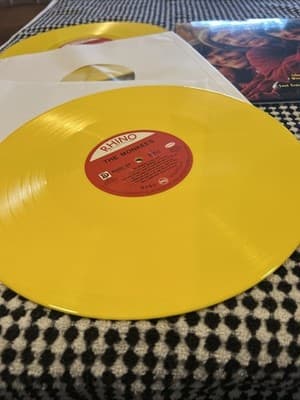 MINT MEET THE MONKEES NUMBERED #502 RUN OUT DOUBLE LP NEW SEALED YELLOW VINYL - Thumbnail 2