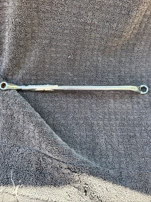 Snap-on Tools B1467A 5/16" x 3/8" Brake Bleeder Double Box End Offset Wrench USA - Thumbnail 2
