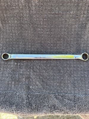 Snap-on Tools USA XB2022 5/8" x 11/16" 12 Point Offset Double Box End Wrench - Thumbnail 2