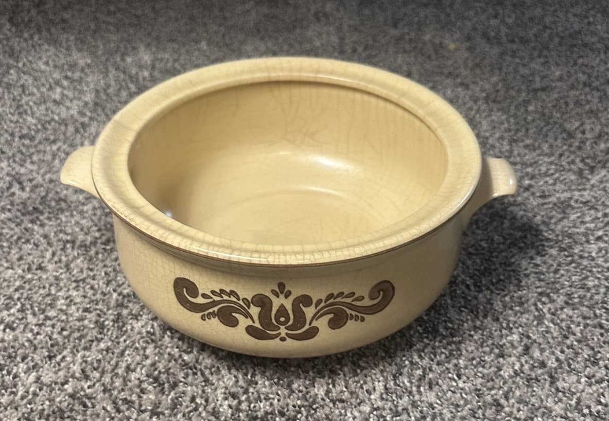 Vintage Pfaltzgraff Village Pattern 3.5 Qt Casserole Dish with Handles - NO LID