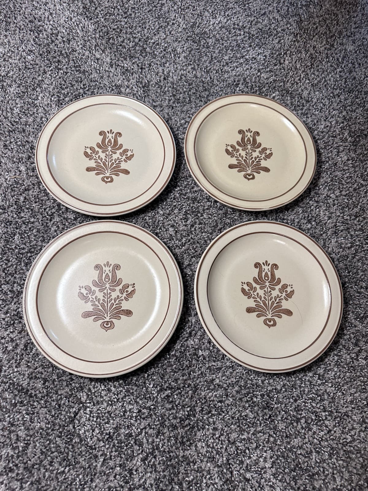 VINTAGE PFALTZGRAFF VILLAGE LOT SET 4 DESSERT BREAD 7" PLATES TAN BROWN FLORAL