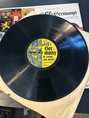 A GIs Germany Vinyl Records Volume 2 Gatefold 1964 Documentary Recordings LP - Thumbnail 5