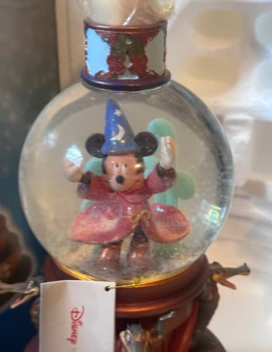Disney Store - Fantasia 65th Anniversary "Sorcerer's Apprentice" - Thumbnail 3