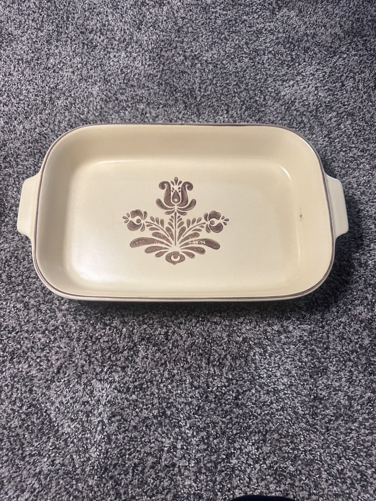 Vintage PFALTZGRAFF Stoneware 236 VILLAGE 14" 2 quart Baking Dish w/ handles