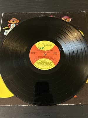 Vintage 1971 Presenting The Sugar Bears Vinyl Record Introducing Big Tree - Thumbnail 3