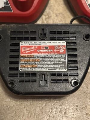 5 X Milwaukee M12 OEM Battery Chargers Genuine 48-59-2401 Lithium-Ion 12 Volt - Thumbnail 2