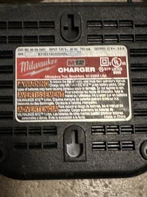 5 X Milwaukee M12 OEM Battery Chargers Genuine 48-59-2401 Lithium-Ion 12 Volt - Thumbnail 3