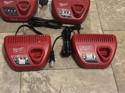 5 X Milwaukee M12 OEM Battery Charger Genuine 48-59-2401 Lithium-Ion 12 Volt - Thumbnail 3