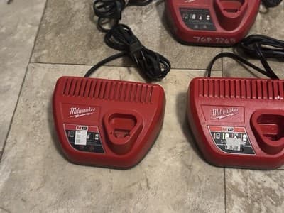 5 X Milwaukee M12 OEM Battery Charger Genuine 48-59-2401 Lithium-Ion 12 Volt - Thumbnail 4