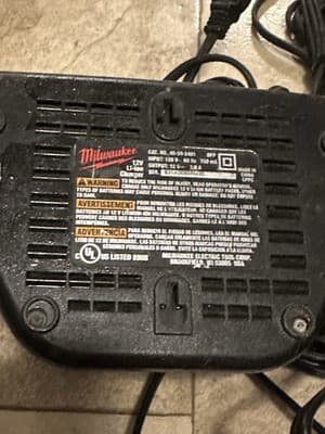 5 X Milwaukee M12 OEM Battery Charger Genuine 48-59-2401 Lithium-Ion 12 Volt - Thumbnail 6