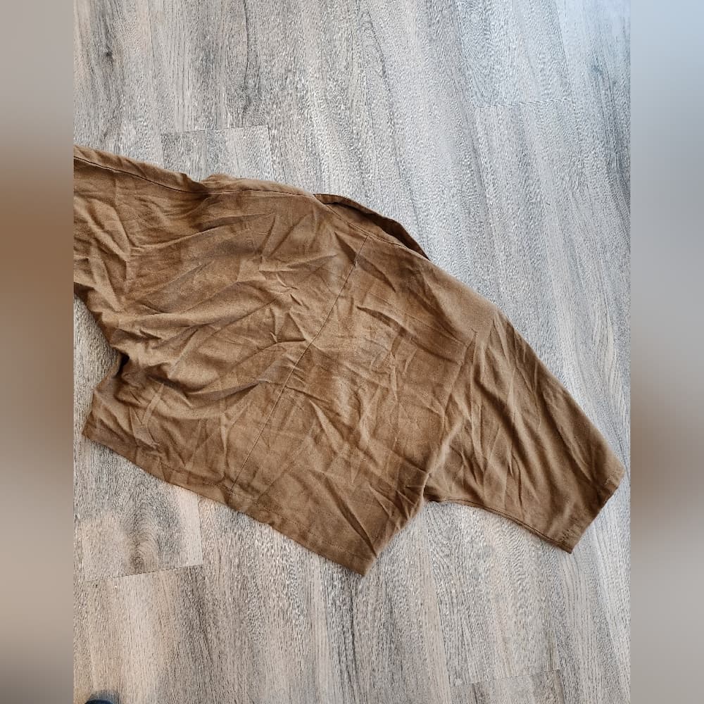 Vintage 1980s Brown Casual Batwing Shirt With Buttons And Shoulder Pads - Thumbnail 8