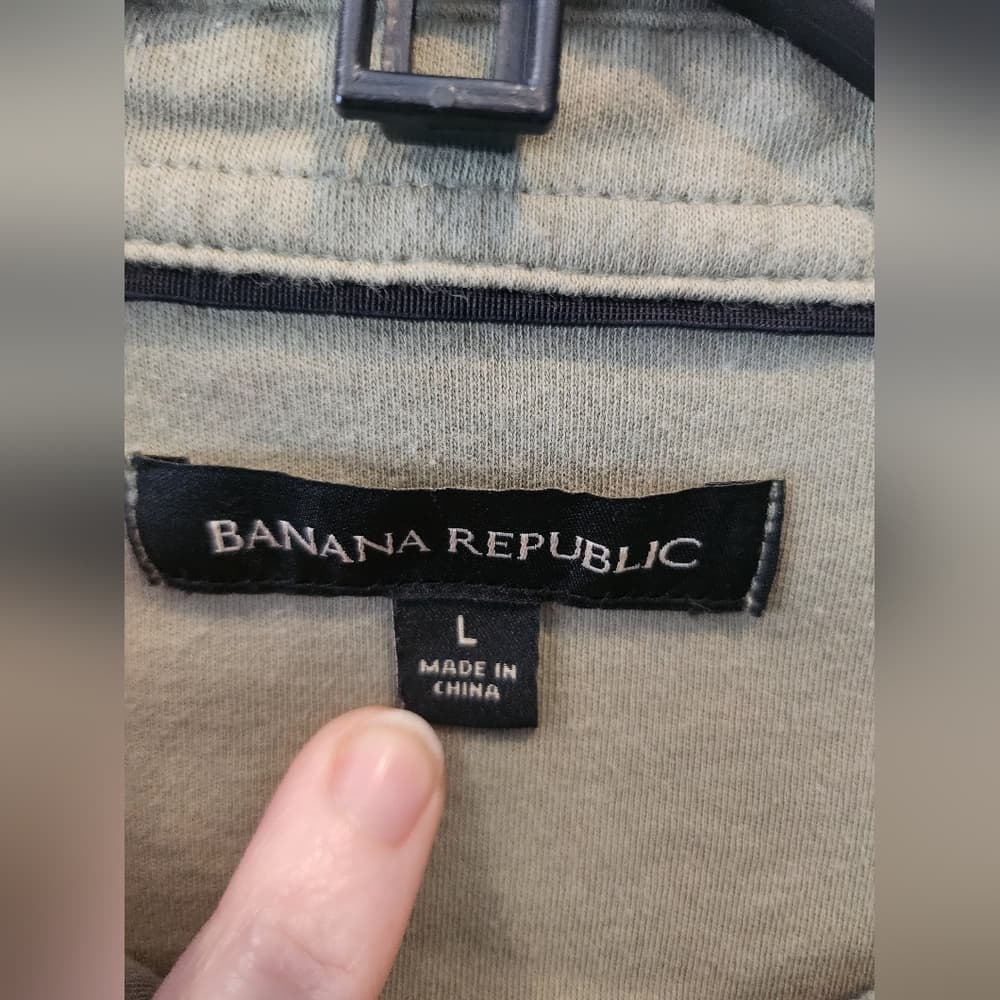 Banana Republic Light Olive Green Long Sleeve Collared Top - Thumbnail 2