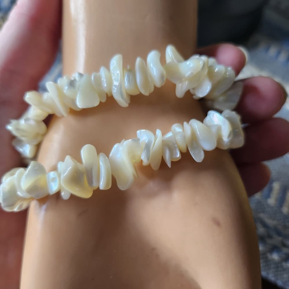 Geneva Mother Of Pearl Stretch Watch Bracelet - Thumbnail 4