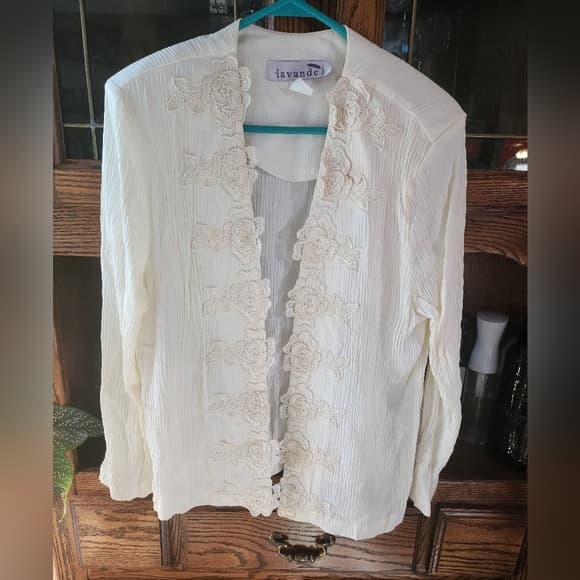 Vintage Floral Lace Trim Crinkle Shrug With Shouldwr Pads - Thumbnail 13