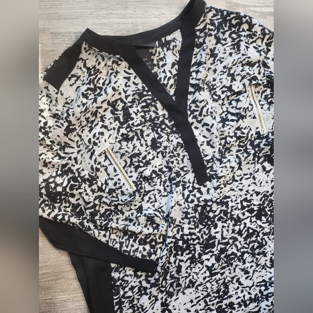 Plus Size Lane Bryant Semi Sheer Tunic Blouse Black And White Pattern - Thumbnail 4