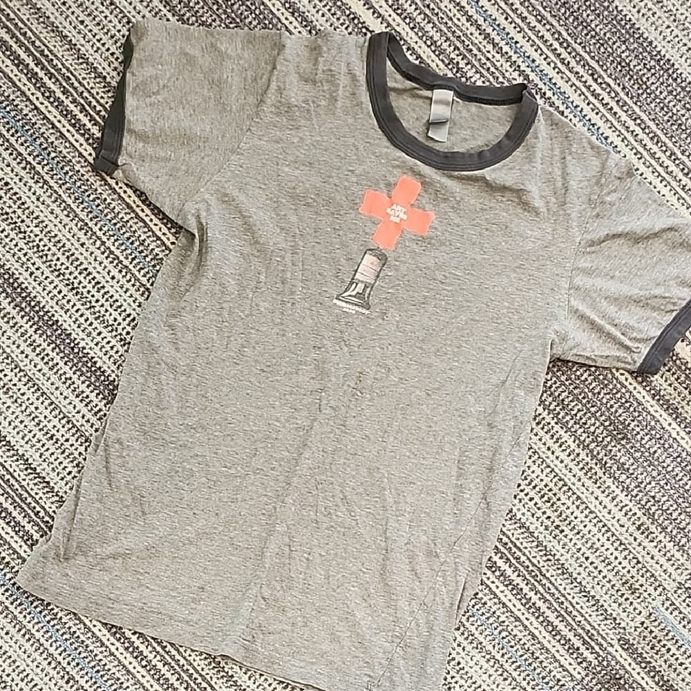 Gray Graphic Bumbershoot Seattle 2008 Art Saves Casual Tee Unisex - Thumbnail 7
