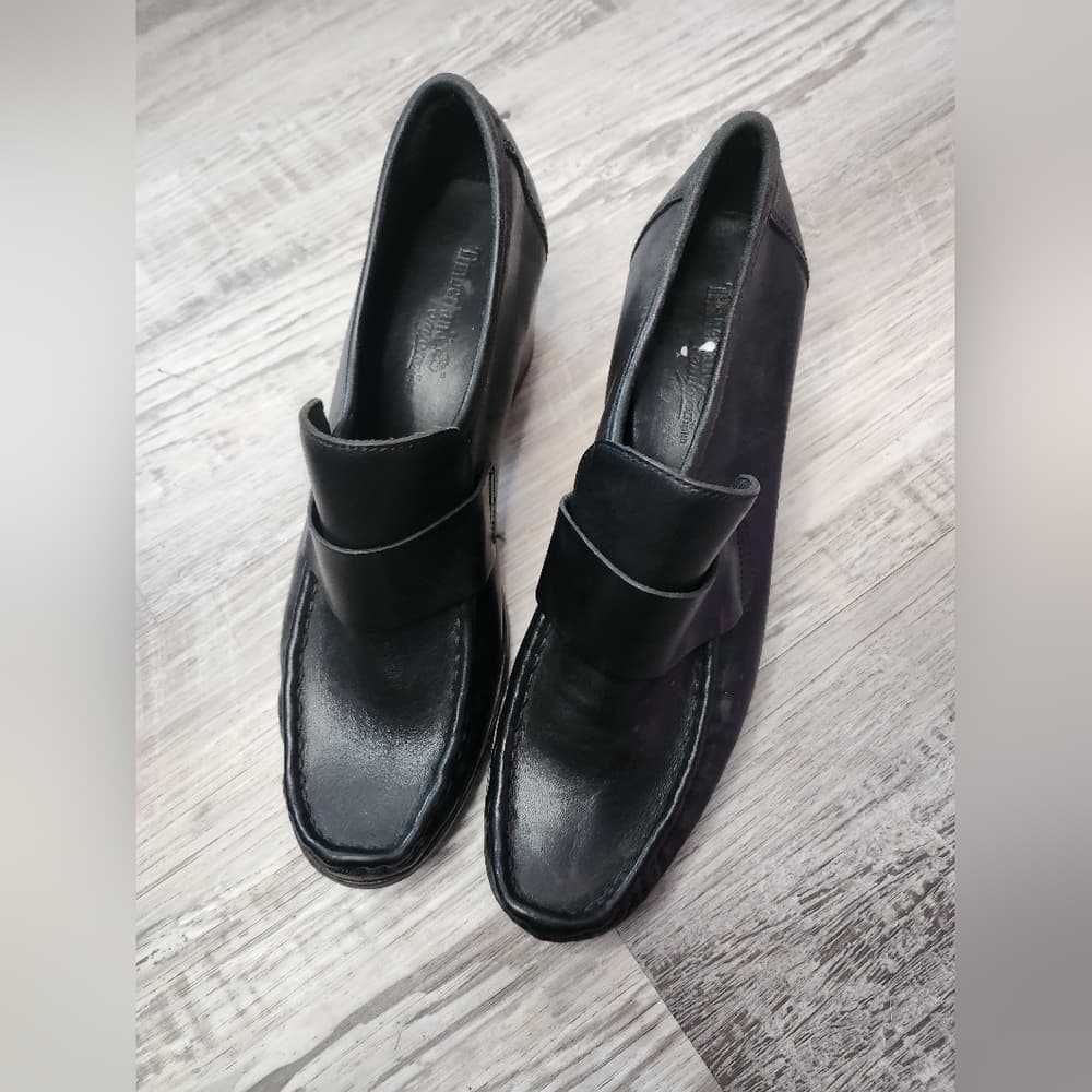 Timberland Black Leather Slip-On Loafer Style Heels With Mock Toe - Thumbnail 2