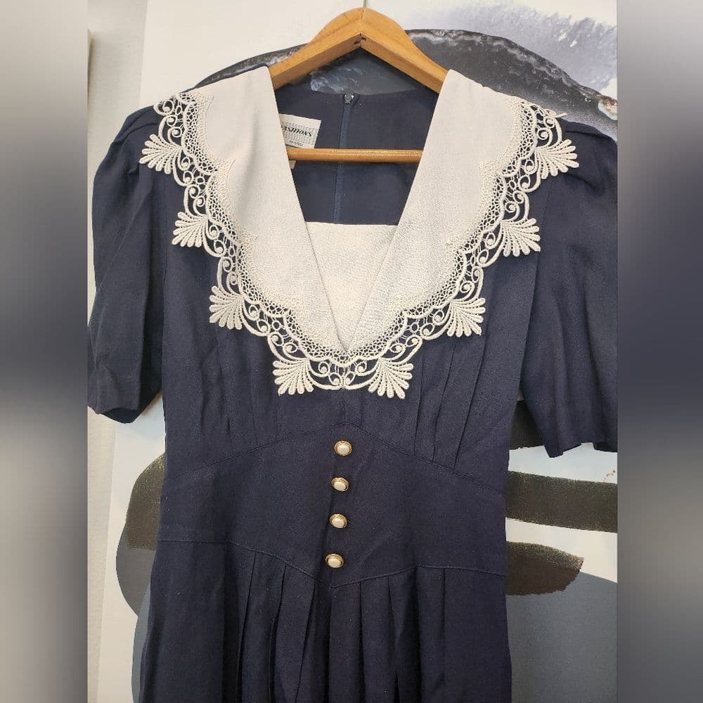 Vintage 1980 S.L. Fashions Blue Maxi Dress with Elegant Lace Detail - Thumbnail 2