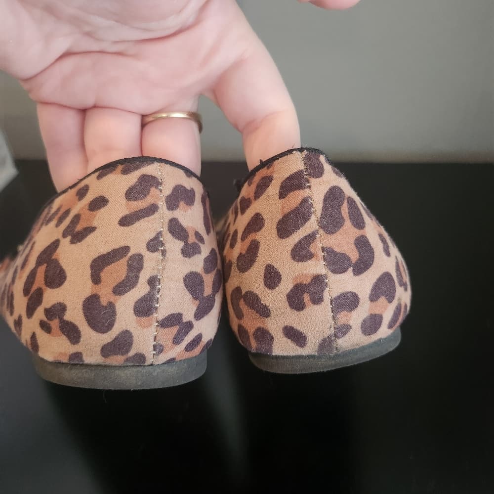 Mossimo Brown and Black Leopard Print Slip On Flats Loafers - Thumbnail 5