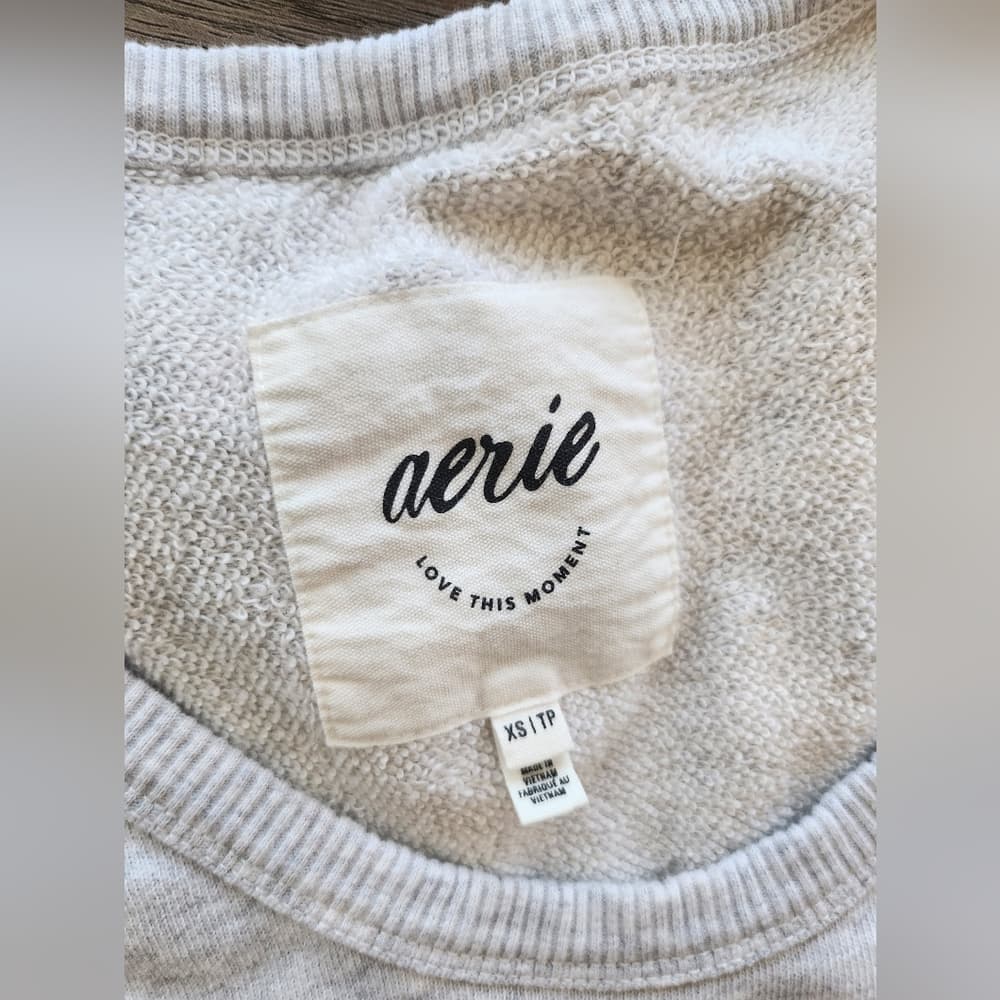 Aerie Gray Crew Neck Sweater Lightweight Knit - Thumbnail 2