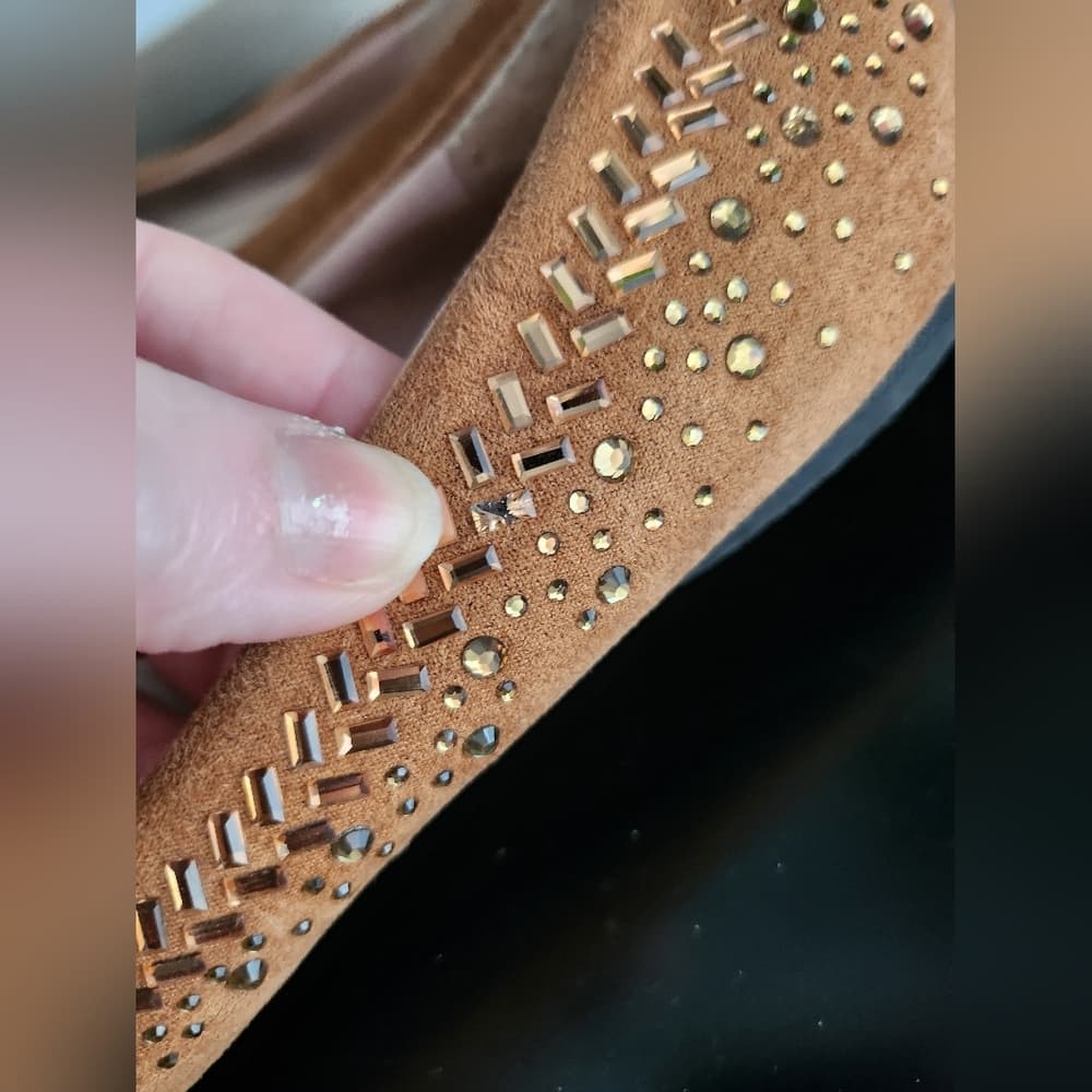 Comfortable Tan Flats with Gold Bedazzled Accents - Thumbnail 5