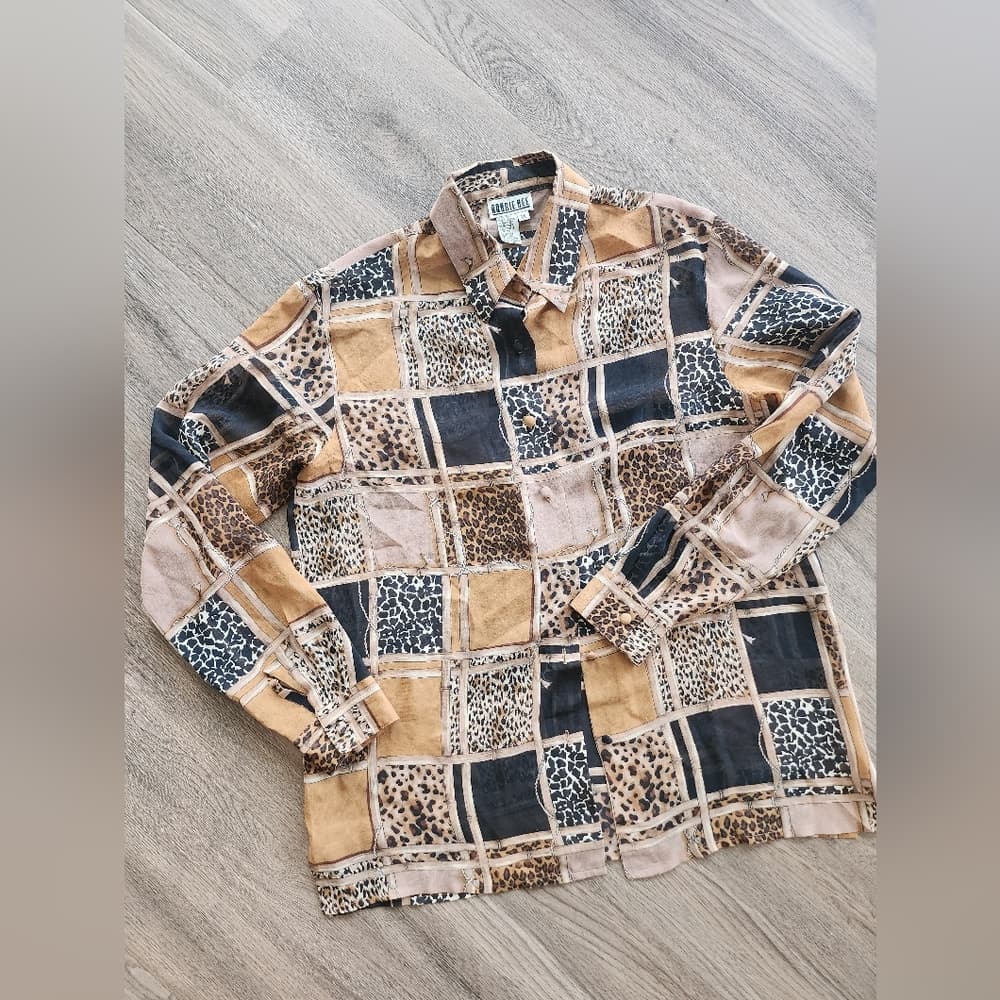Robbie Bee Animal Print Button Down Silk Shirt - Thumbnail 7