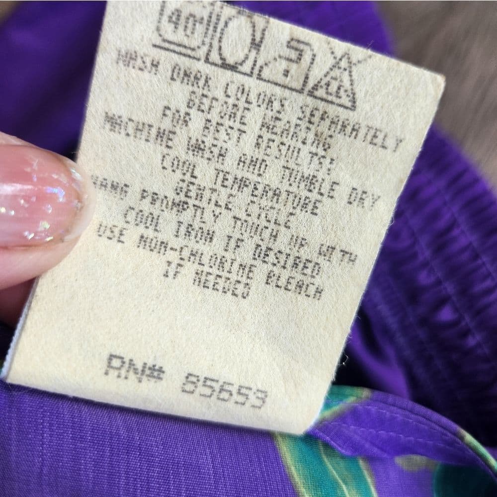 Vintage Koret Bright Purple Floral Blouse Cropped With Shoulder Pads Tie Back - Thumbnail 5