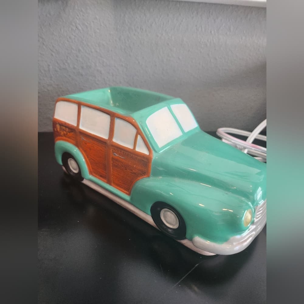 Retro Mint Green Ceramic Car Scentsy Wax Warmer Missing Top - Thumbnail 4
