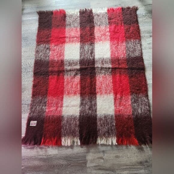 Vintage Mid Century Glen Cree Red and Brown Mohair Throw Blanket - Thumbnail 9