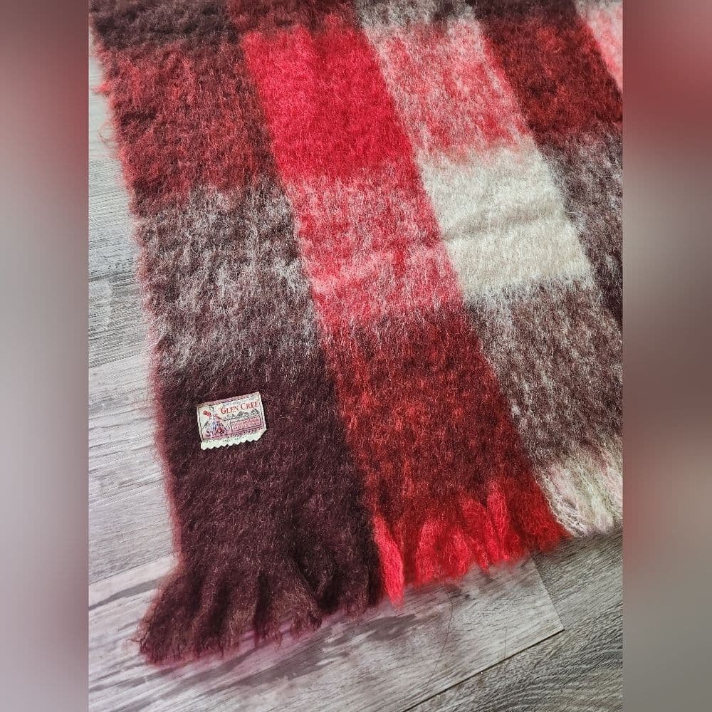 Vintage Mid Century Glen Cree Red and Brown Mohair Throw Blanket - Thumbnail 5