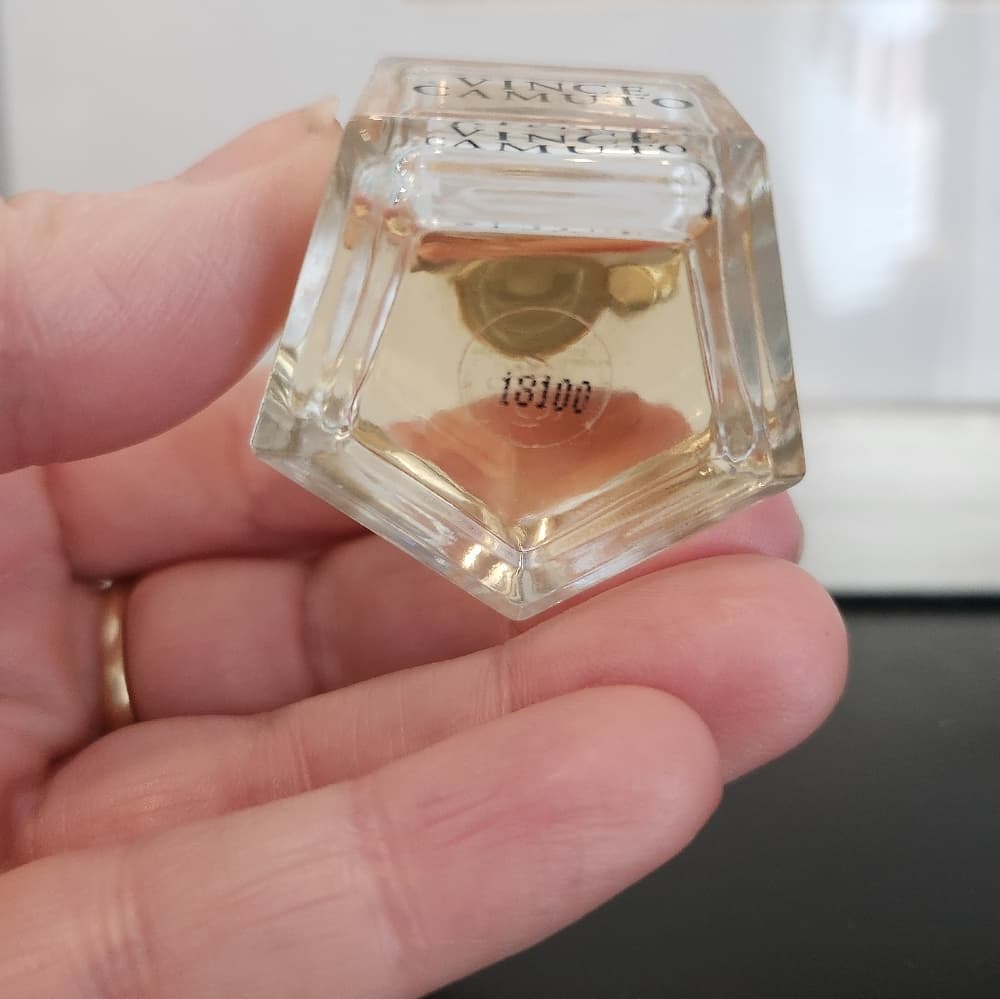 Vince Camuto Perfume Fragrance Set Of Two with Gold and Silver Accents - Thumbnail 3