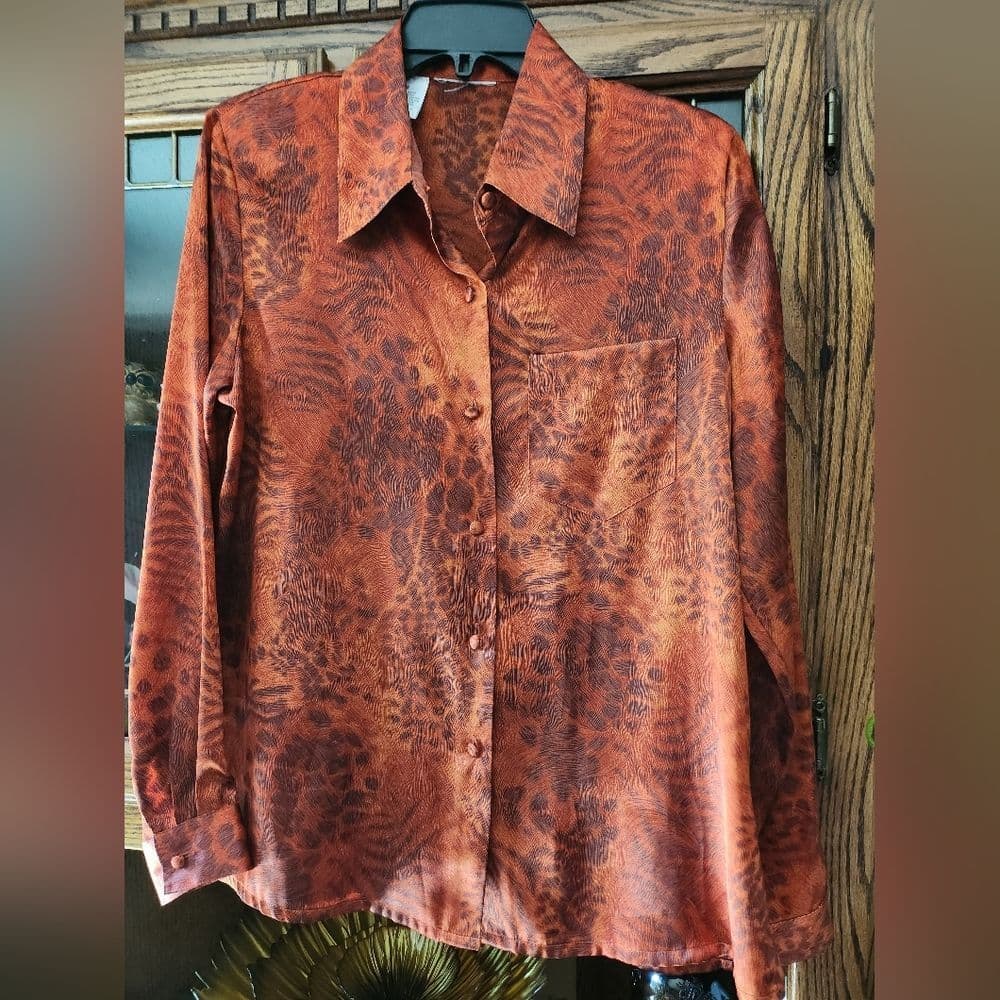 Vintage Burnt Orange Animal Print Polyester Long Sleeve Button Down Shirt - Thumbnail 2