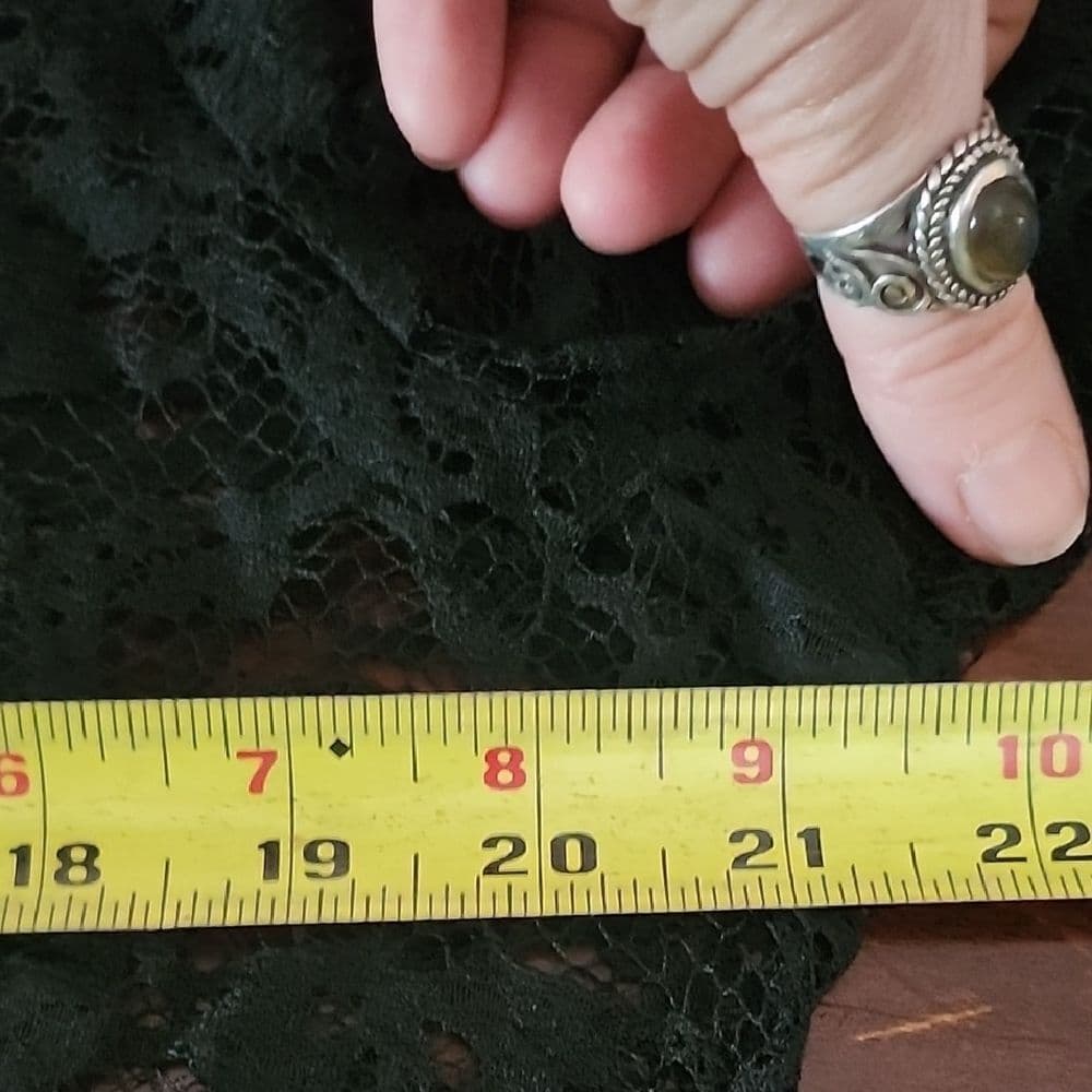 Vintage Ice Black Floral Lace Button Up Blouse 21" Ptp Scalloped Edge - Thumbnail 9