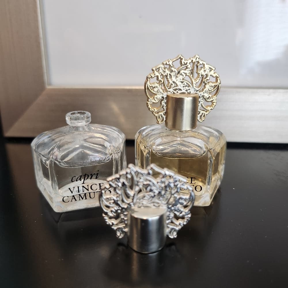 Vince Camuto Perfume Fragrance Set Of Two with Gold and Silver Accents - Thumbnail 6