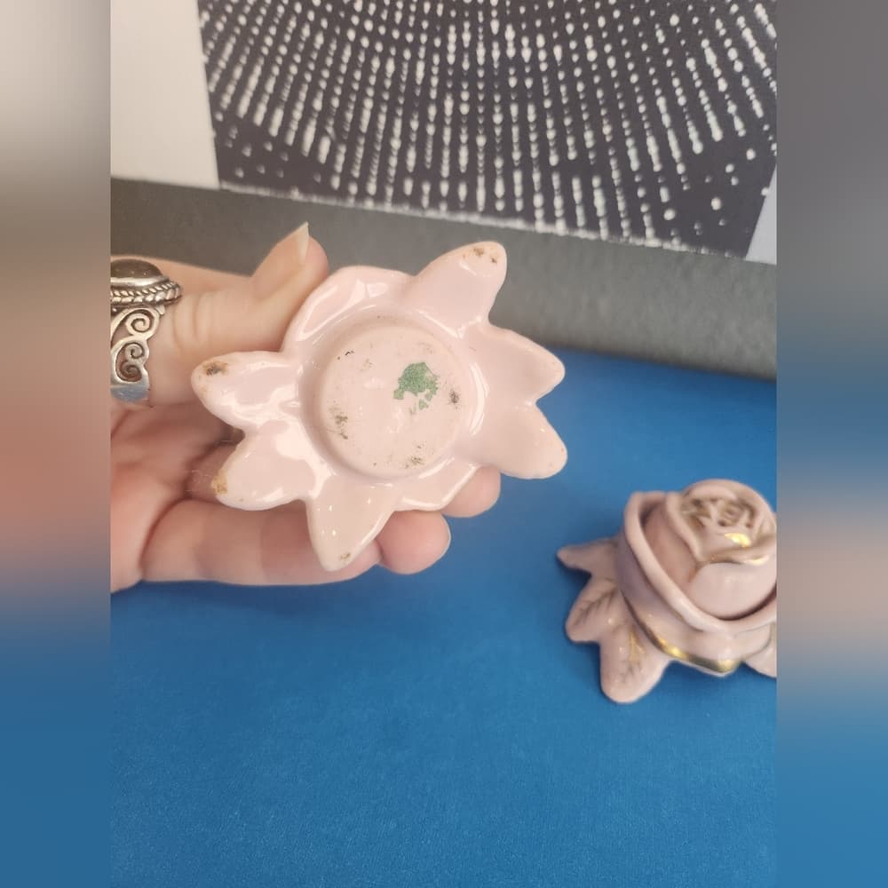 Charming Pink Rose Ceramic Set - Thumbnail 6