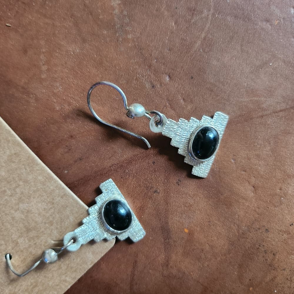 Sterling Silver and Black Onyx Earrings with Southwestern Aztec Design 925 - Thumbnail 4