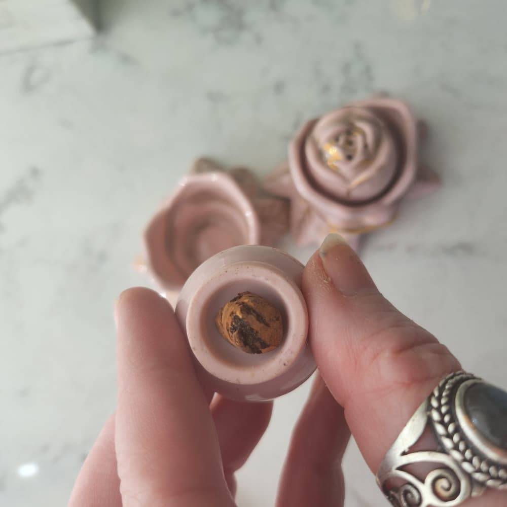 Charming Pink Rose Ceramic Set - Thumbnail 3