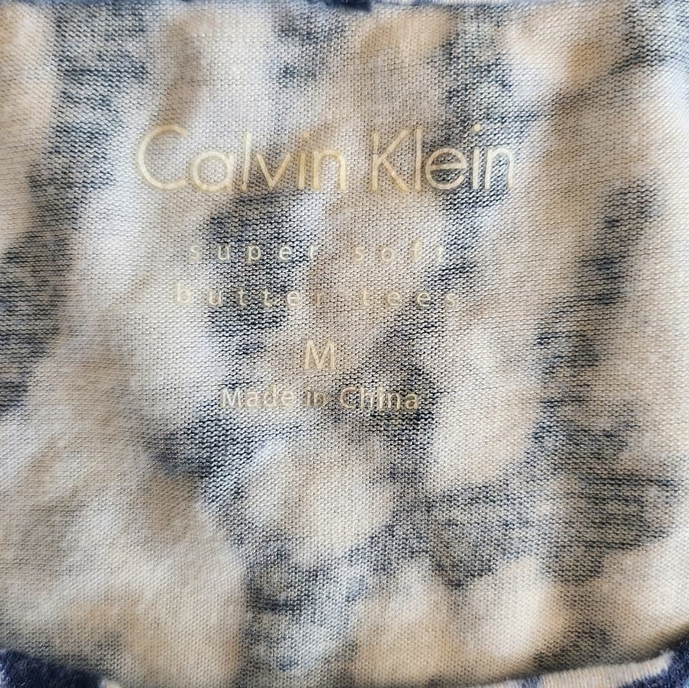 Calvin Klein Blue and White Patterned Top - Thumbnail 2