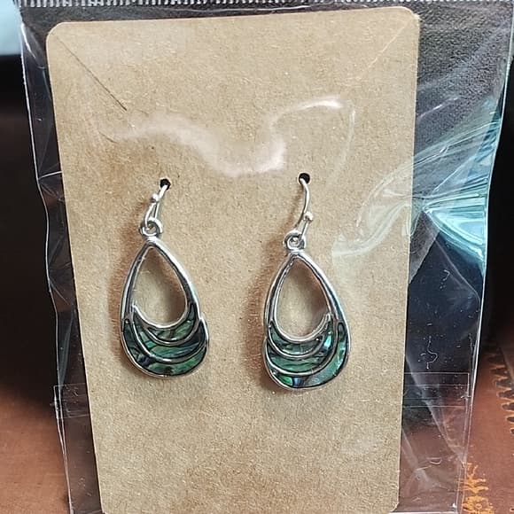 Elegant Silver Tone and Green Abalone Shell Teardrop Earrings - Thumbnail 2