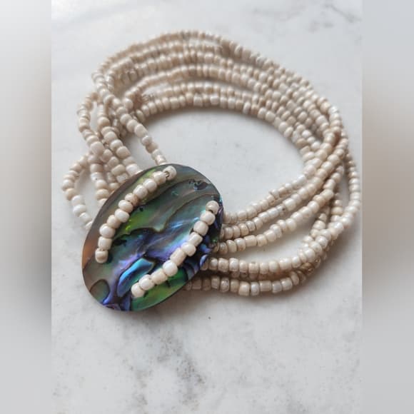 Pretty Beaded Stretchy Abalone Shell with Multi Strand Cream Sead Beads - Thumbnail 7