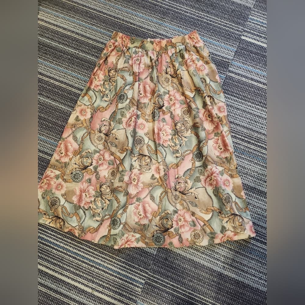 Vintage Floral Print Polyester Skirt Muave and Green 1980s - Thumbnail 5