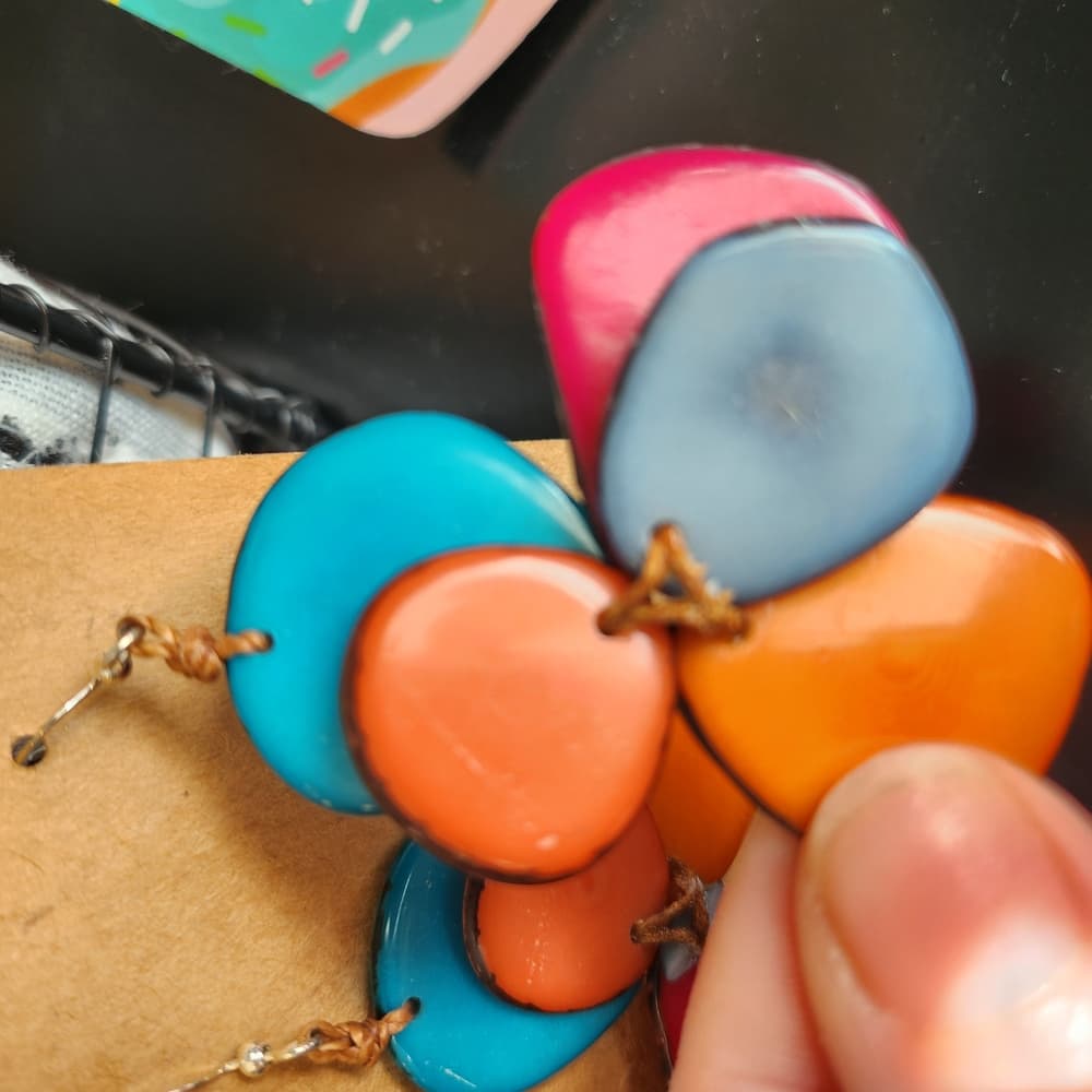 Colorful Dangle Shell And Leather Earrings - Thumbnail 3
