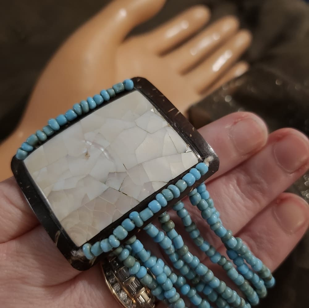 Turquoise Color Beaded Mother of Pearl Shell Stretchy Bracelet - Thumbnail 4