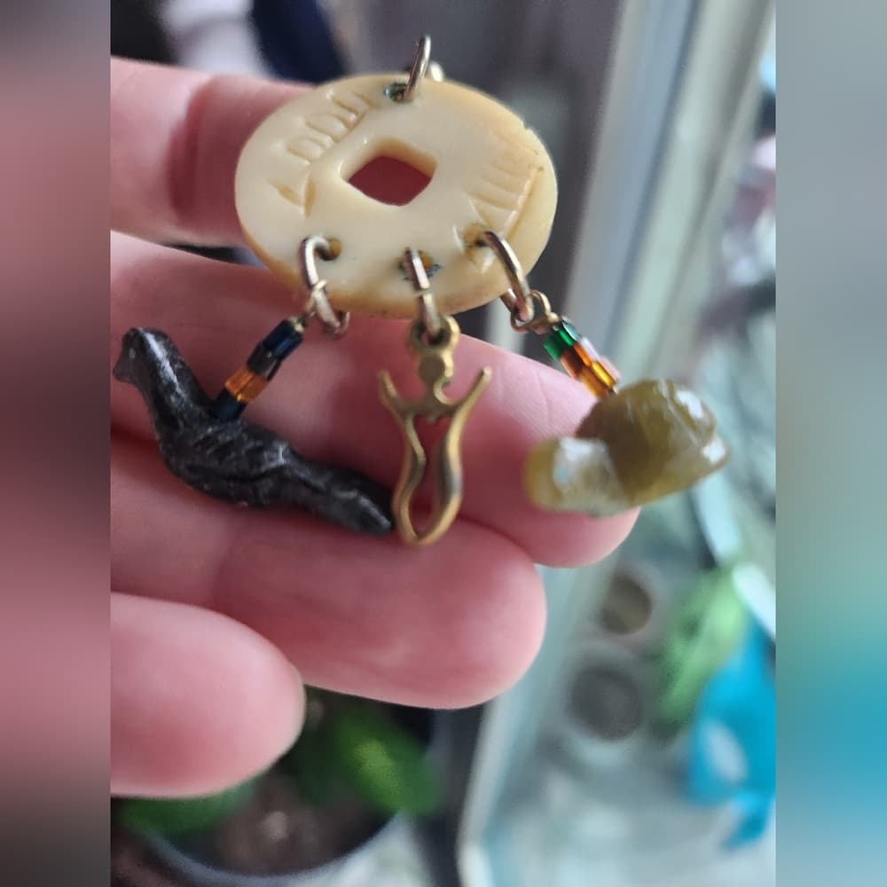 Tribal Style Carved Bone Animal Gemstone Post Back Earrings - Thumbnail 5