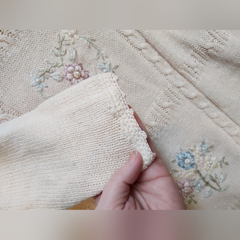 Vintage Carolyn Taylor Soft Pink Emroidered Beaded Floral 90s Sweater - Thumbnail 6