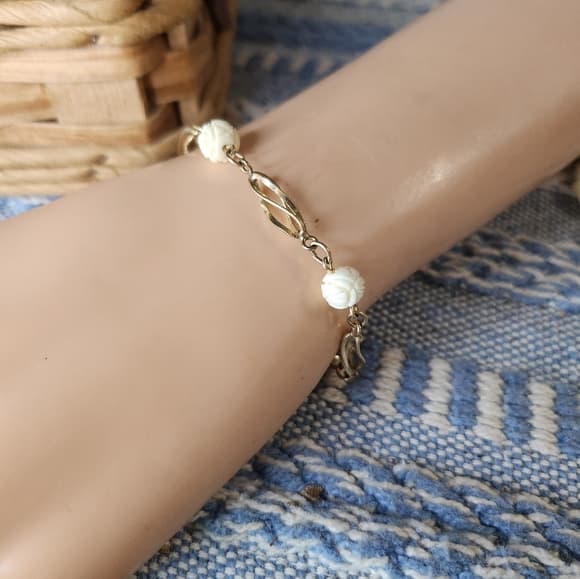 Vintage Gold Tone Filigree Faux Ivory Carved Rose Flower Bracelet - Thumbnail 12