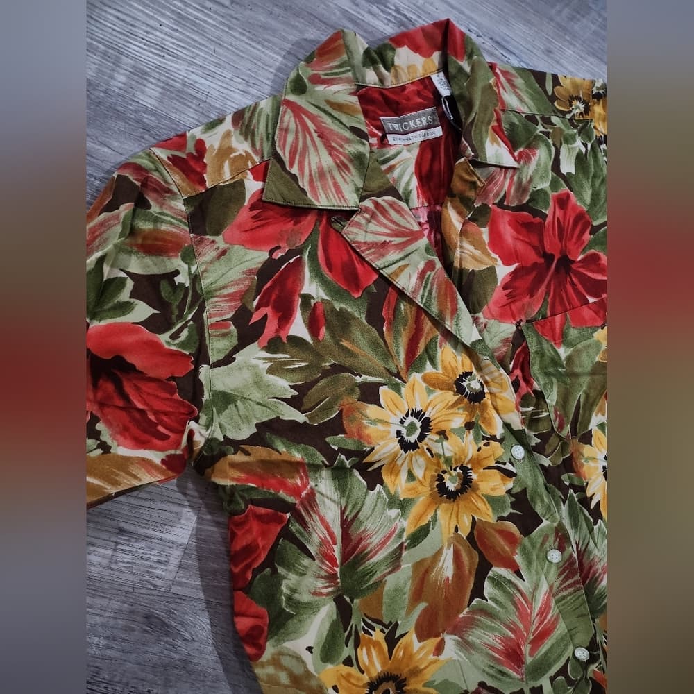 Y2K Twickers by Kenneth Gordon Floral Button Up Blouse - Thumbnail 2