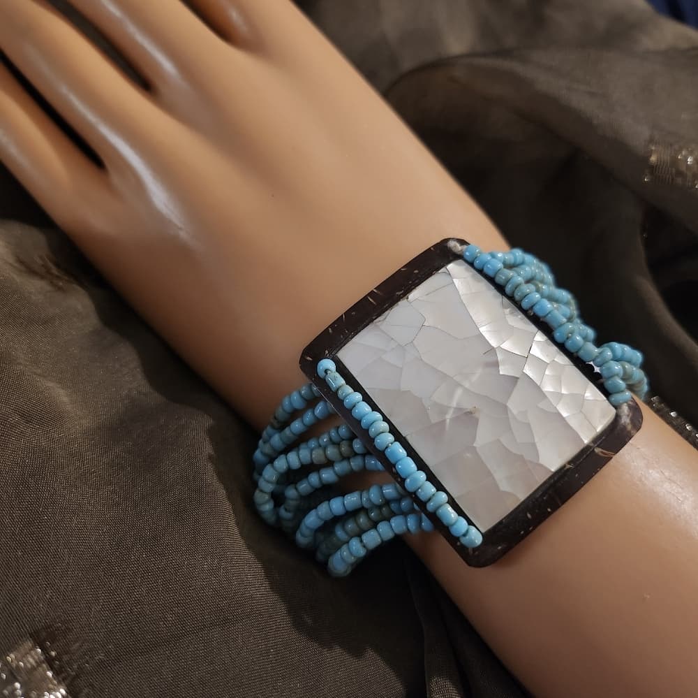 Turquoise Color Beaded Mother of Pearl Shell Stretchy Bracelet - Thumbnail 6